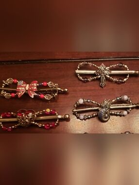 4 Lilla Rose Hair Clips